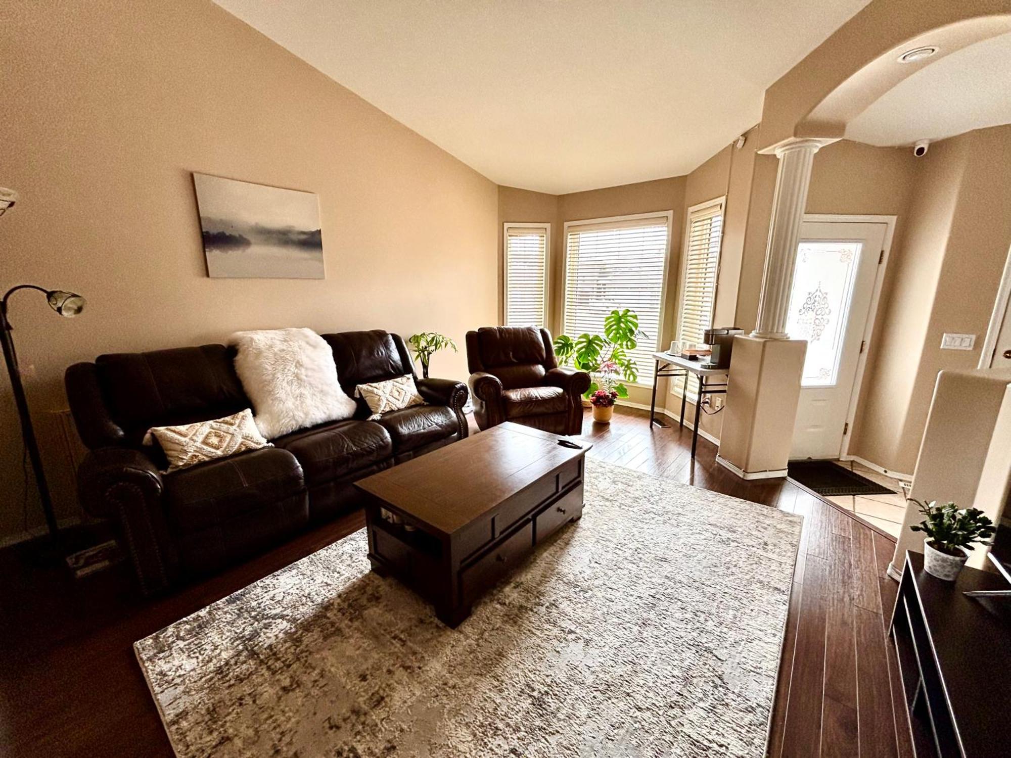 Saskatoon Lashyn Cove Homestay Екстериор снимка