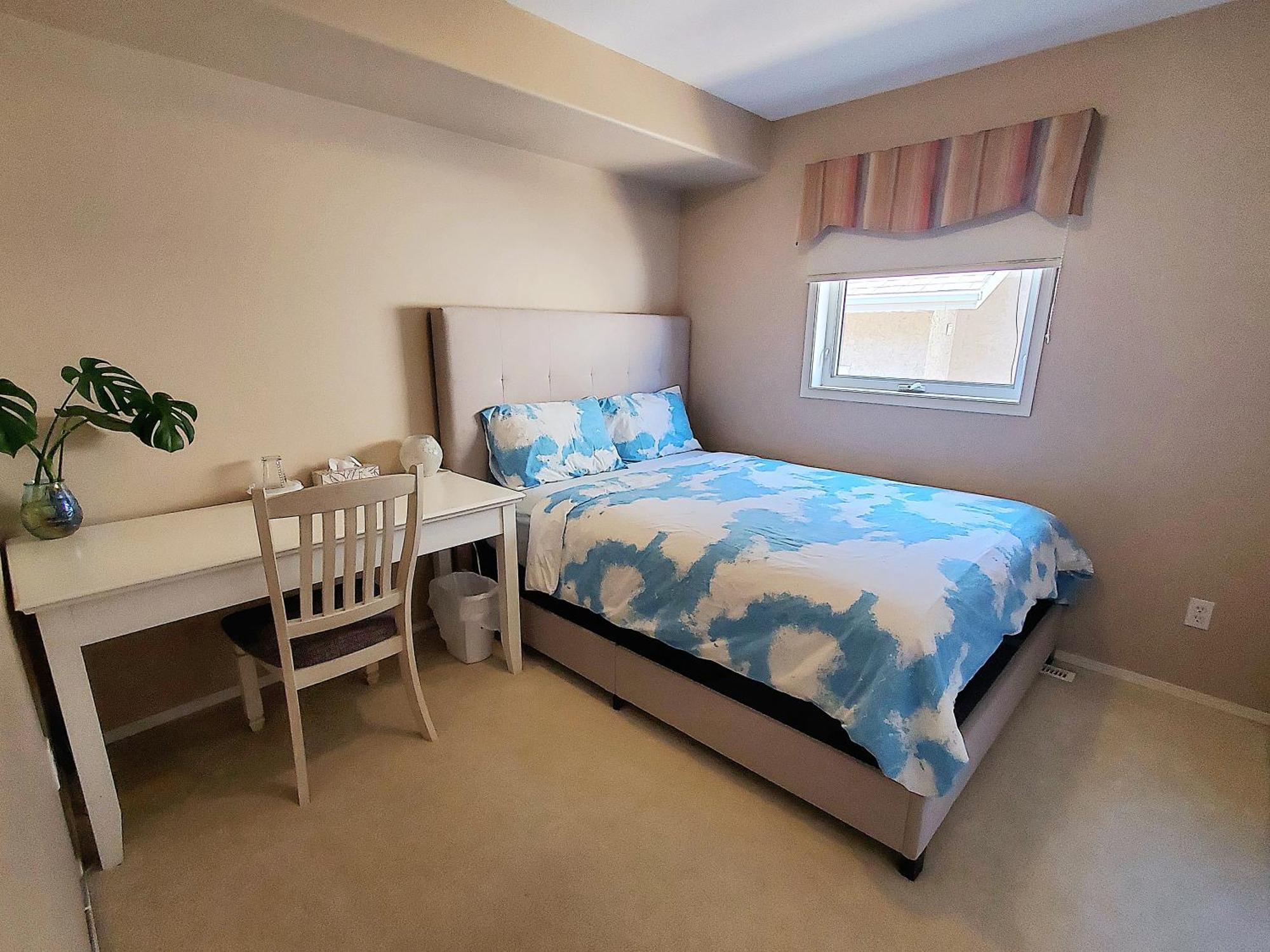 Saskatoon Lashyn Cove Homestay Екстериор снимка